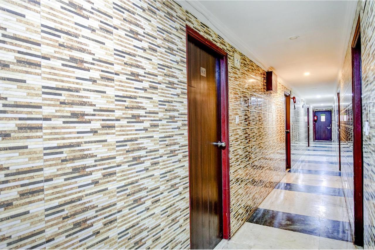 Fabhotel Raj Darbar Kolkata Exterior photo