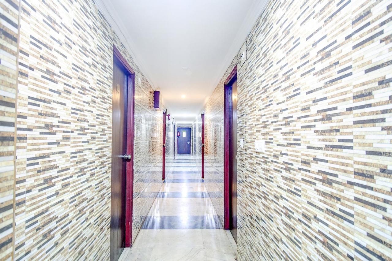 Fabhotel Raj Darbar Kolkata Exterior photo